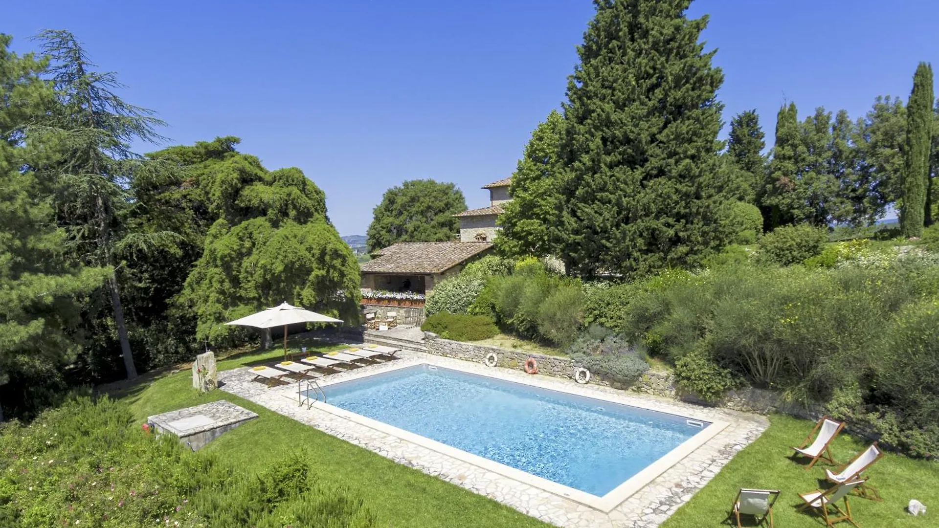 Ricasoli, Villa Agresto Gaiole in Chianti 0*,  Italy